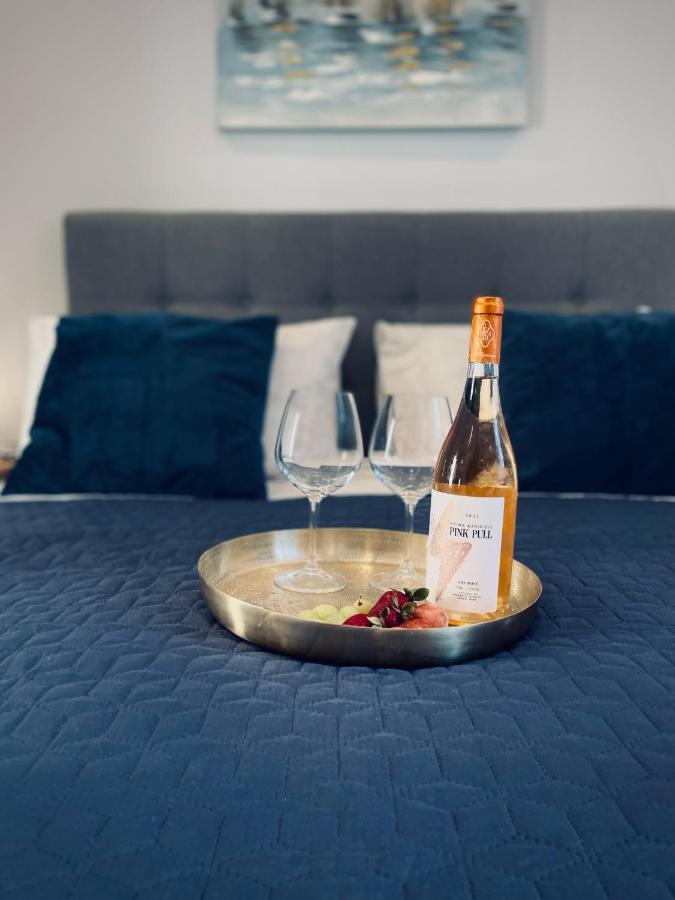 Wave Luxury Apartments 카시오피 외부 사진