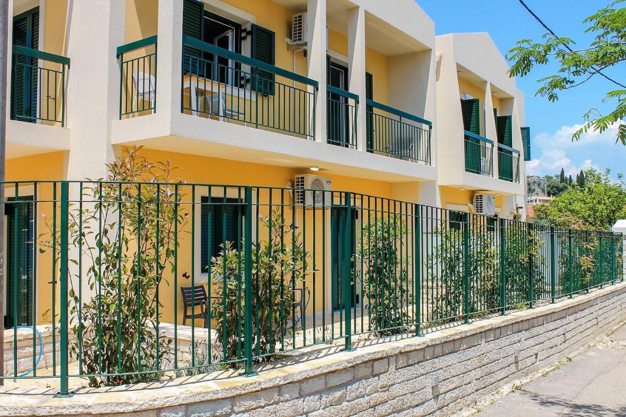 Wave Luxury Apartments 카시오피 외부 사진